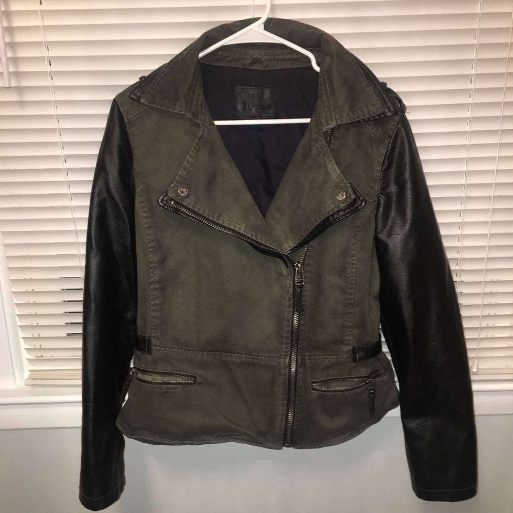 Green and black pleather fashionable jacket